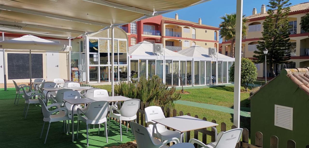 Apartamentos Esteasur Islantilla Dış mekan fotoğraf